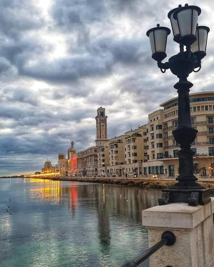 Mariantomare Casa Vacanze Monolocale Lungomare Bari Exterior photo